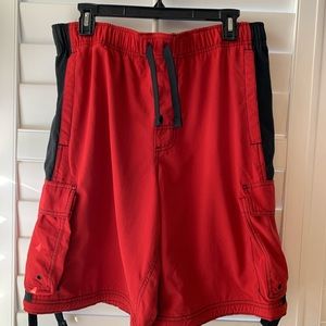 Men’s NEW Nike Swim trunks❤️🖤